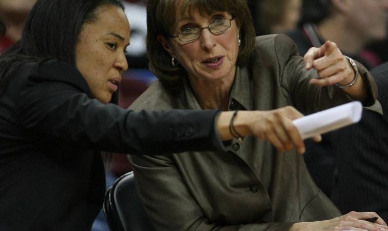 Lisa Boyer Married to Dawn Staley, Know about their Married Life